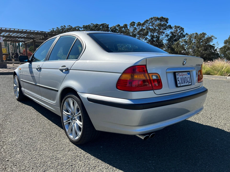 2004 BMW E46 330i & 330Ci - Image 9 of 31