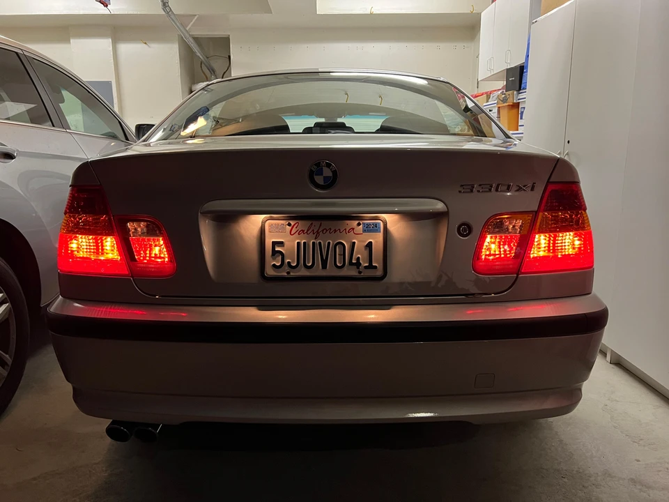 2004 BMW E46 330i & 330Ci - Image 11 of 31
