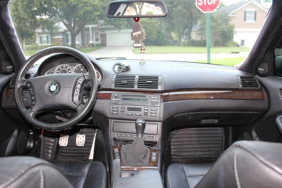 2004 BMW E46 330i & 330Ci - Image 6 of 10