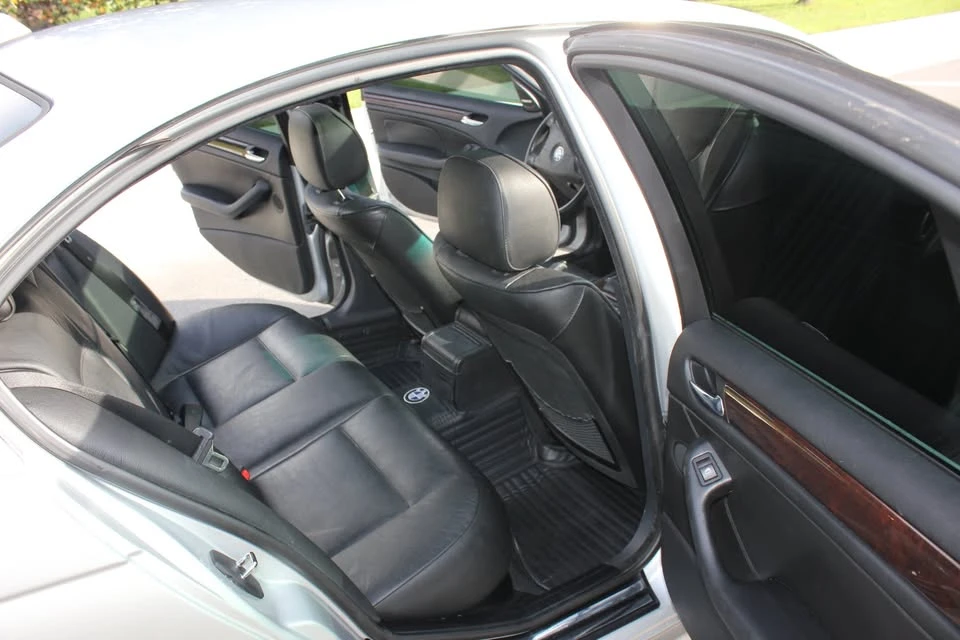 2004 BMW E46 330i & 330Ci - Image 8 of 10