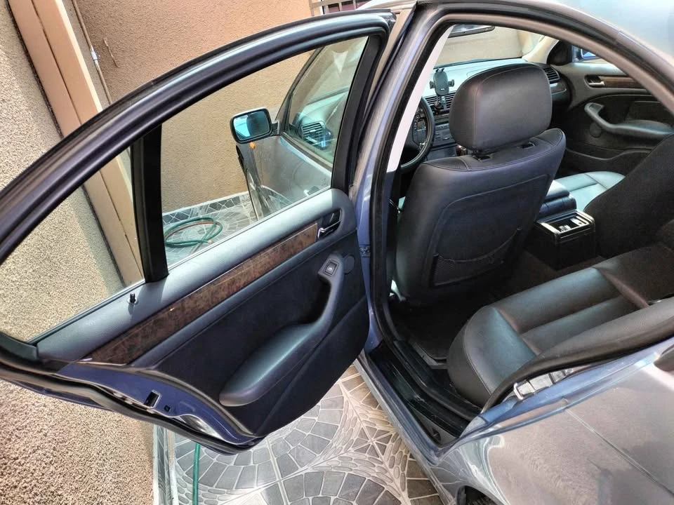 2004 BMW 3 Series - Image 8 of 8