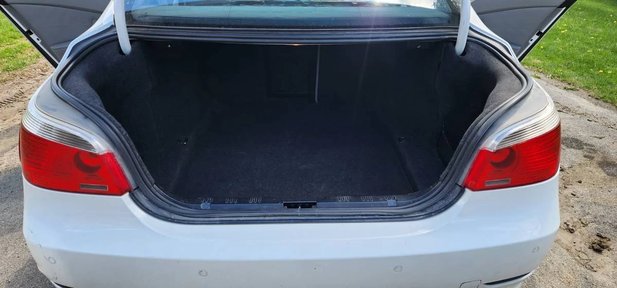 2004 BMW E60 5 Series Sedan - Image 15 of 16