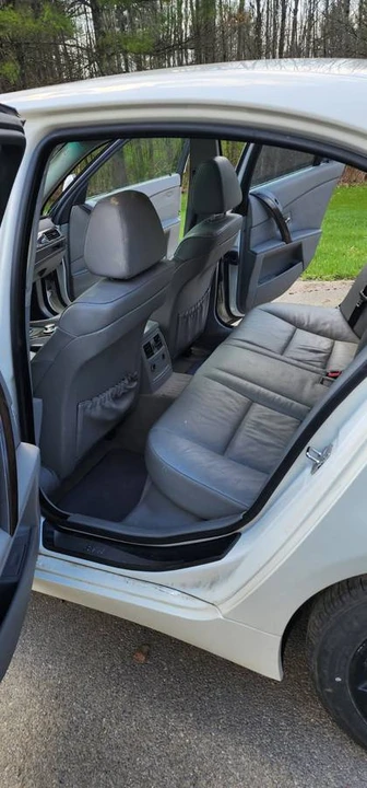2004 BMW E60 5 Series Sedan - Image 8 of 16