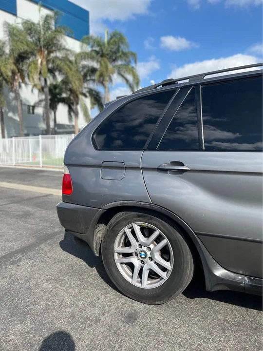 2004 BMW E60 5 Series Sedan - Image 2 of 7