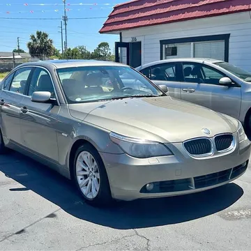 2004 BMW 5 Series 525i Sedan 4D