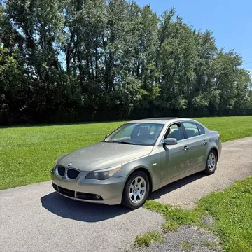 2004 BMW 5 Series 525i Sedan 4D