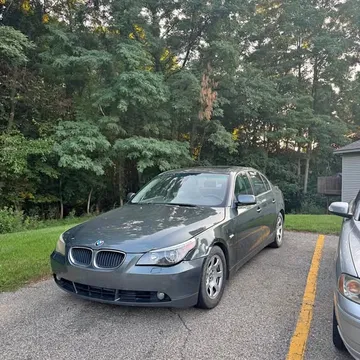 2004 BMW 5 Series 525i Sedan