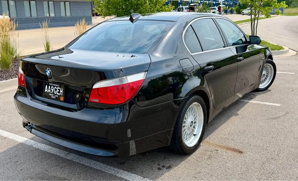 2004 BMW E60 5 Series Sedan - Image 4 of 13
