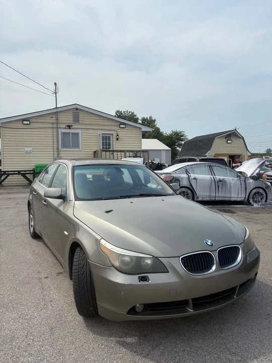2004 BMW E60 5 Series Sedan - Image 5 of 5