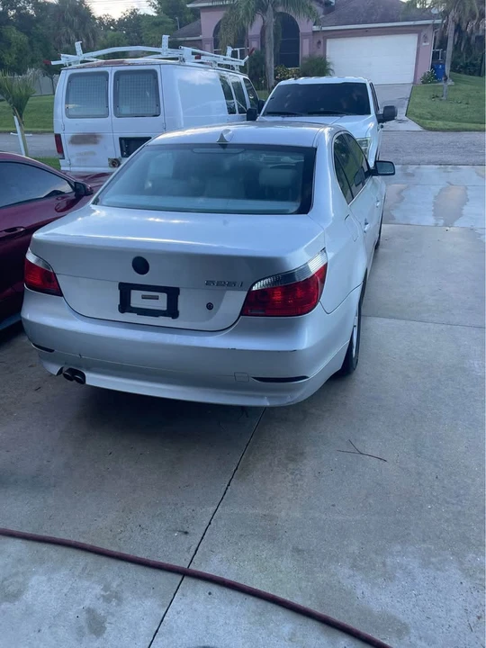 2004 BMW E60 5 Series Sedan - Image 2 of 5