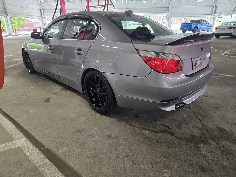 2004 BMW E60 5 Series Sedan - Image 2 of 10