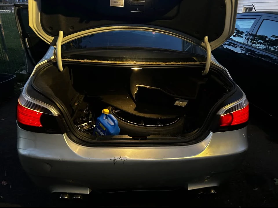 2004 BMW E60 5 Series Sedan - Image 6 of 6