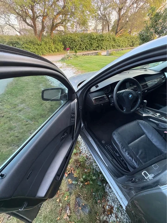 2004 BMW E60 5 Series Sedan - Image 10 of 18