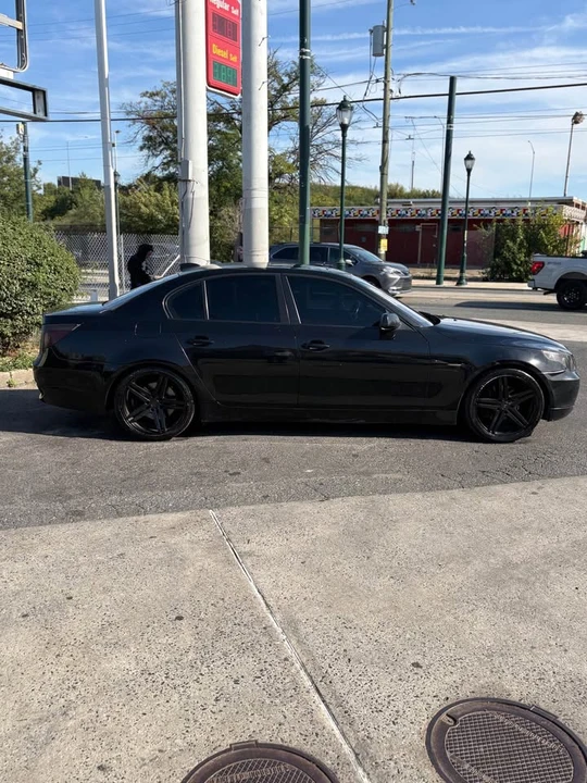 2004 BMW E60 5 Series Sedan - Image 7 of 15