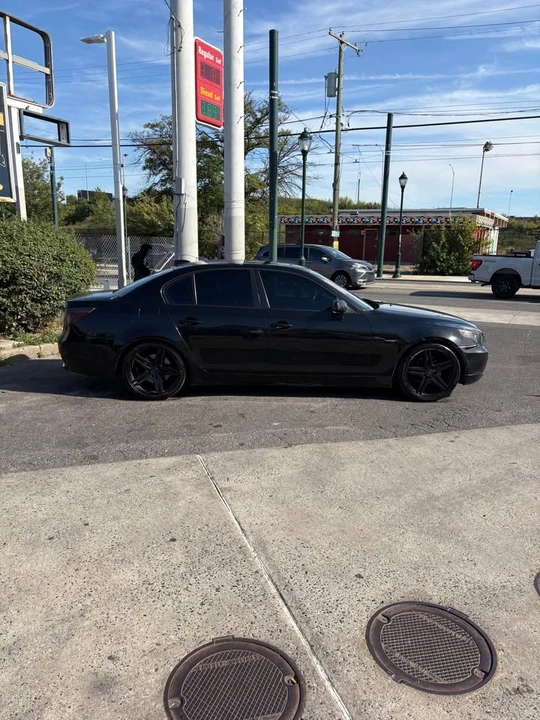 2004 BMW E60 5 Series Sedan - Image 12 of 15