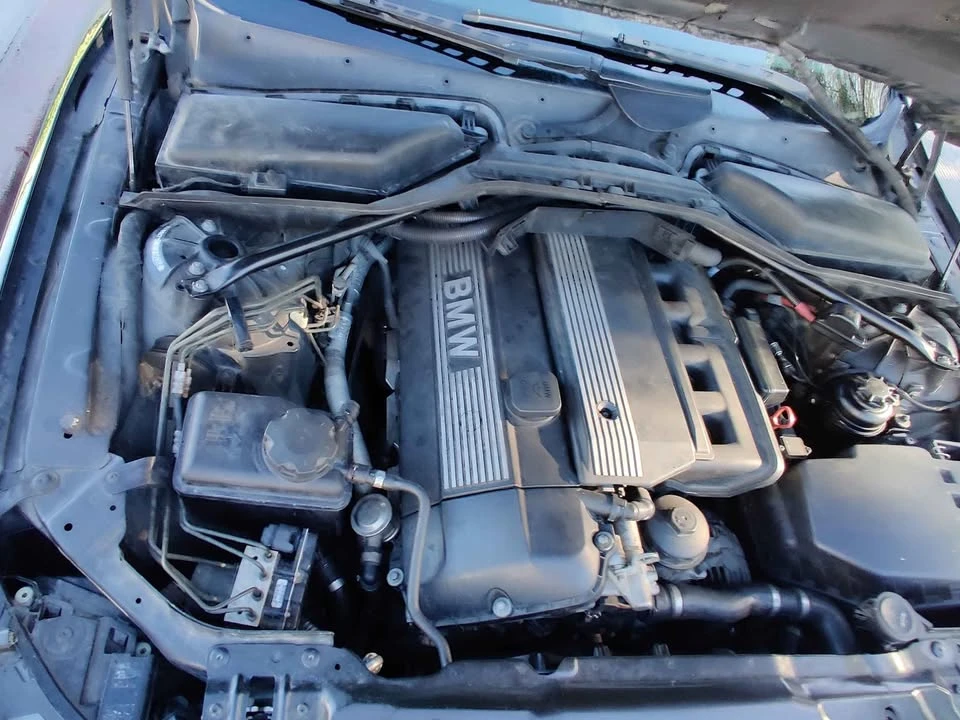 2004 BMW E60 5 Series Sedan - Image 6 of 11