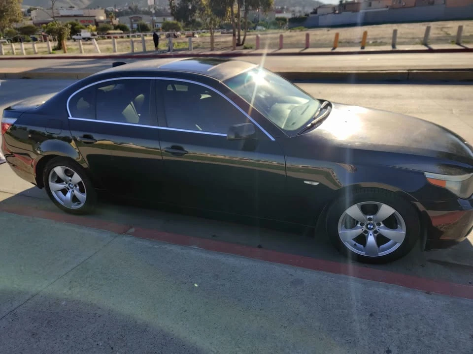 2004 BMW E60 5 Series Sedan - Image 2 of 11
