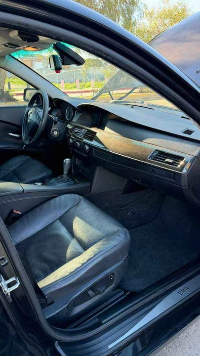 2004 BMW E60 5 Series Sedan - Image 9 of 11