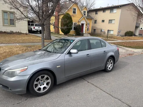 2004 BMW 5 Series 530i Sedan 4D
