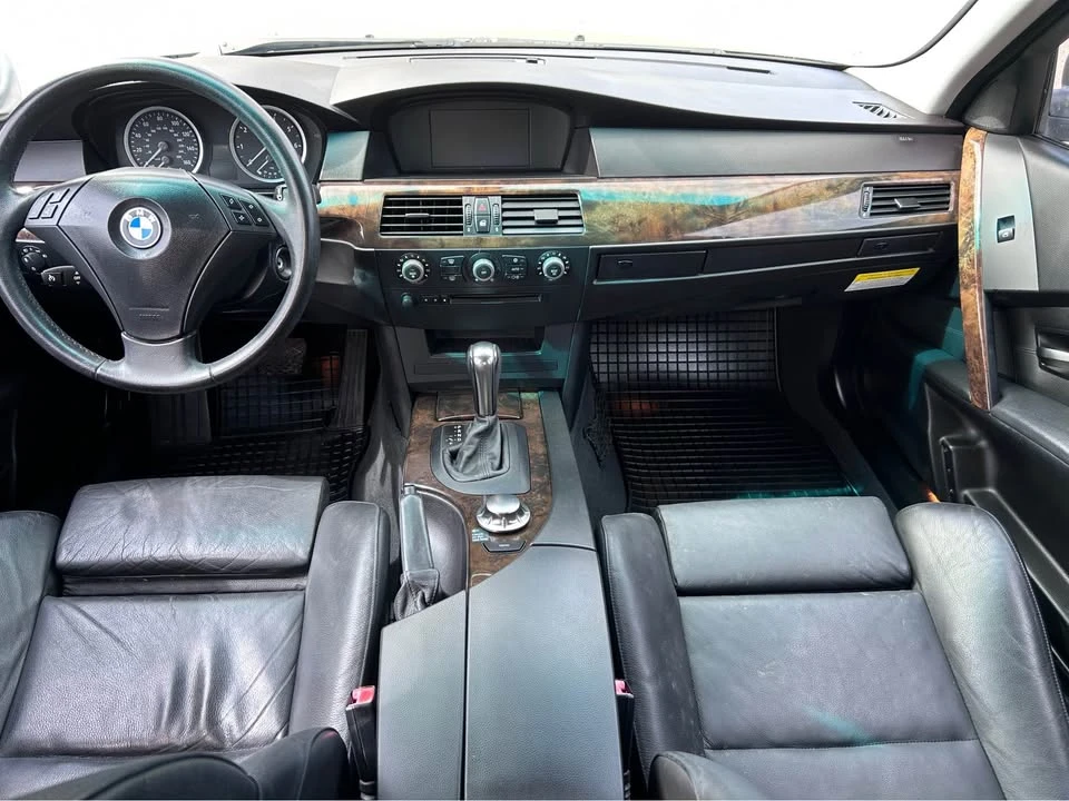 2004 BMW E60 5 Series Sedan - Image 10 of 20
