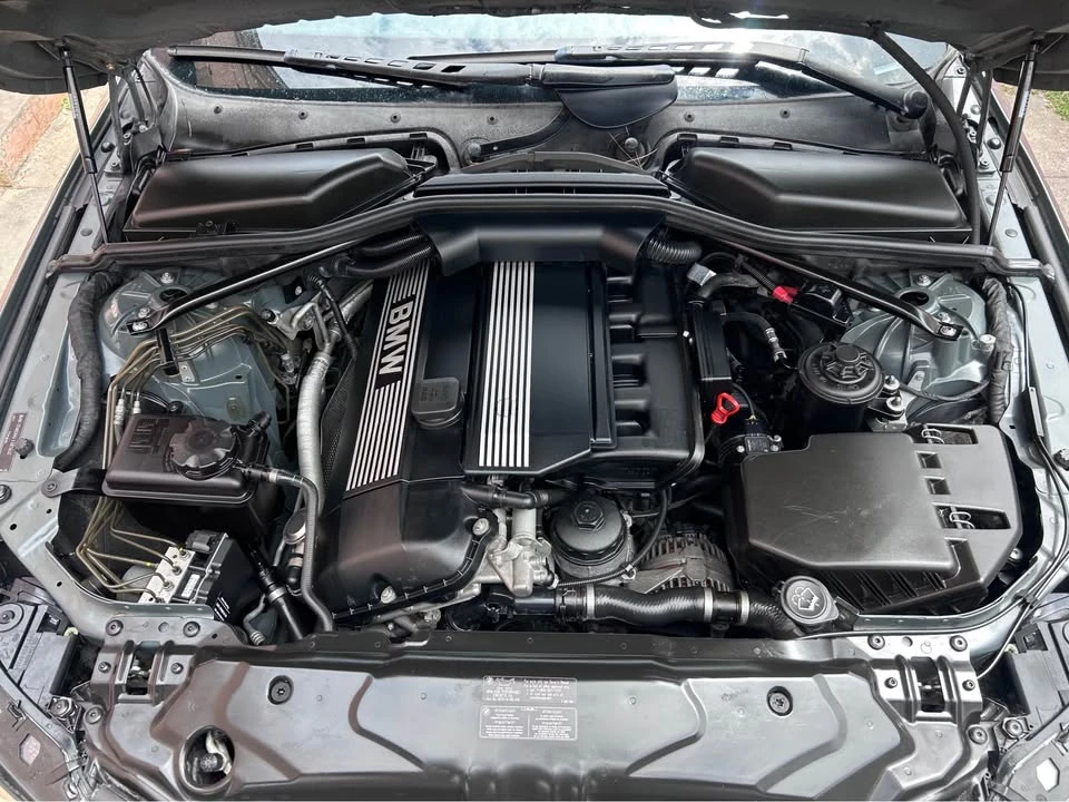 2004 BMW E60 5 Series Sedan - Image 14 of 20