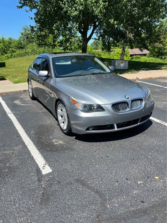 2004 BMW E60 5 Series Sedan - Image 2 of 8