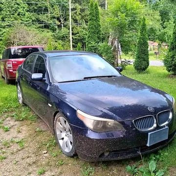 2004 BMW 5 Series 530i Sedan