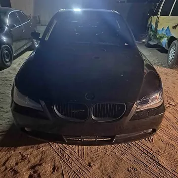 2004 BMW 530i Sedan