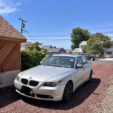 2004 BMW 530i Sedan