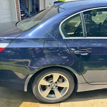 2004 BMW 5 Series 530i Sedan