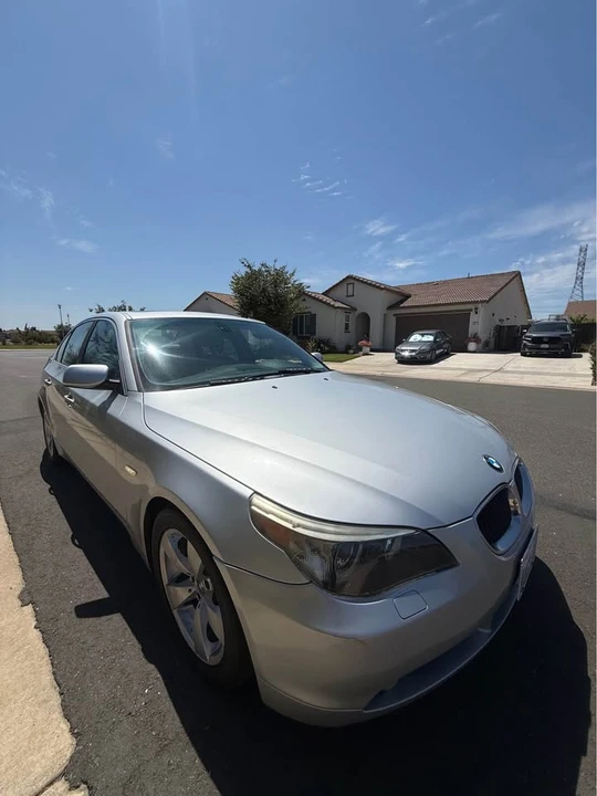 2004 BMW E60 5 Series Sedan - Image 4 of 11