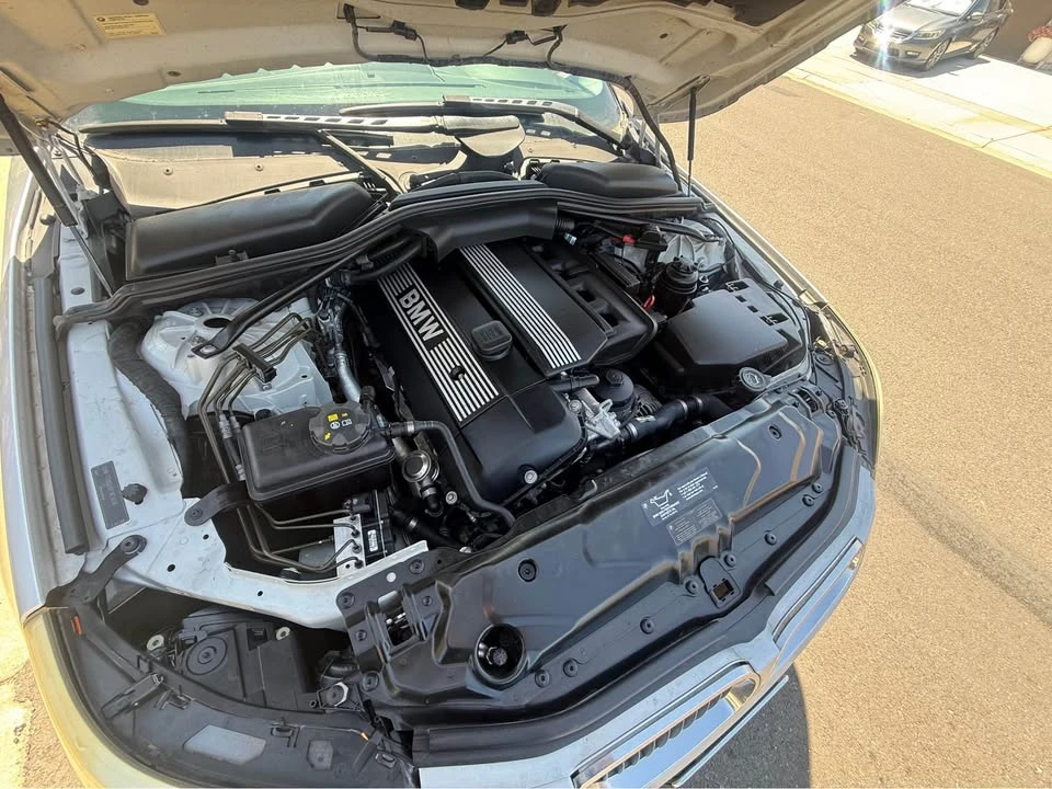 2004 BMW E60 5 Series Sedan - Image 10 of 11