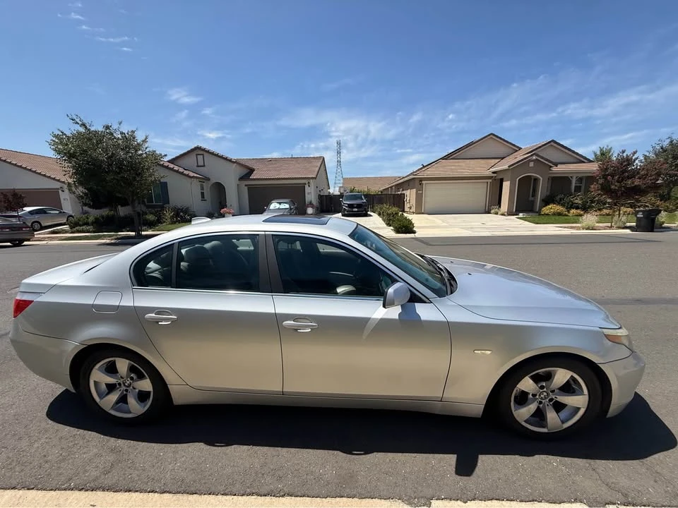 2004 BMW E60 5 Series Sedan - Image 3 of 11