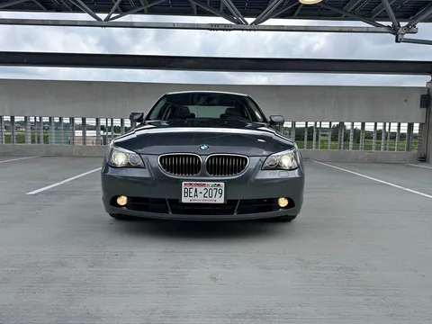 2004 BMW 5 Series 530i Sedan 4D