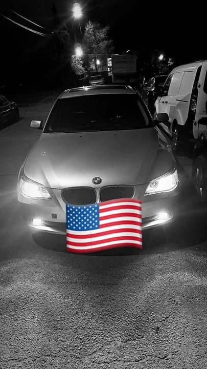 2004 BMW E60 5 Series Sedan - Image 2 of 2
