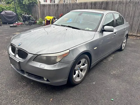 2004 BMW 5 Series 530i Sedan 4D