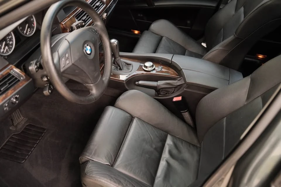 2004 BMW E60 5 Series Sedan - Image 6 of 8