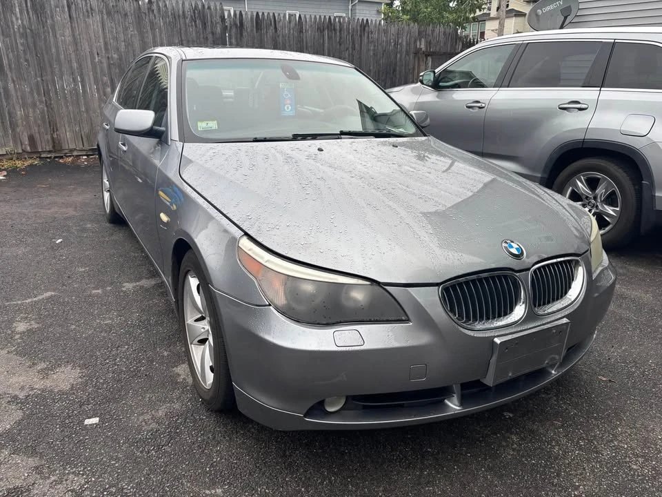 2004 BMW E60 5 Series Sedan - Image 2 of 8
