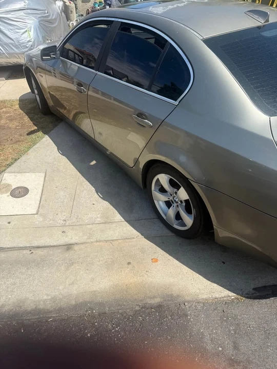 2004 BMW E60 5 Series Sedan - Image 3 of 4