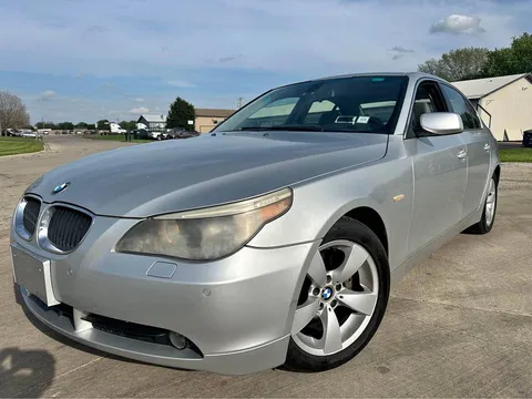 2004 BMW 5 Series 530i Sedan 4D