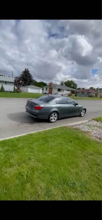 2004 BMW E60 5 Series Sedan - Image 2 of 3