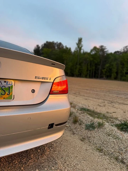2004 BMW E60 545i & 550i Sedan - Image 2 of 7