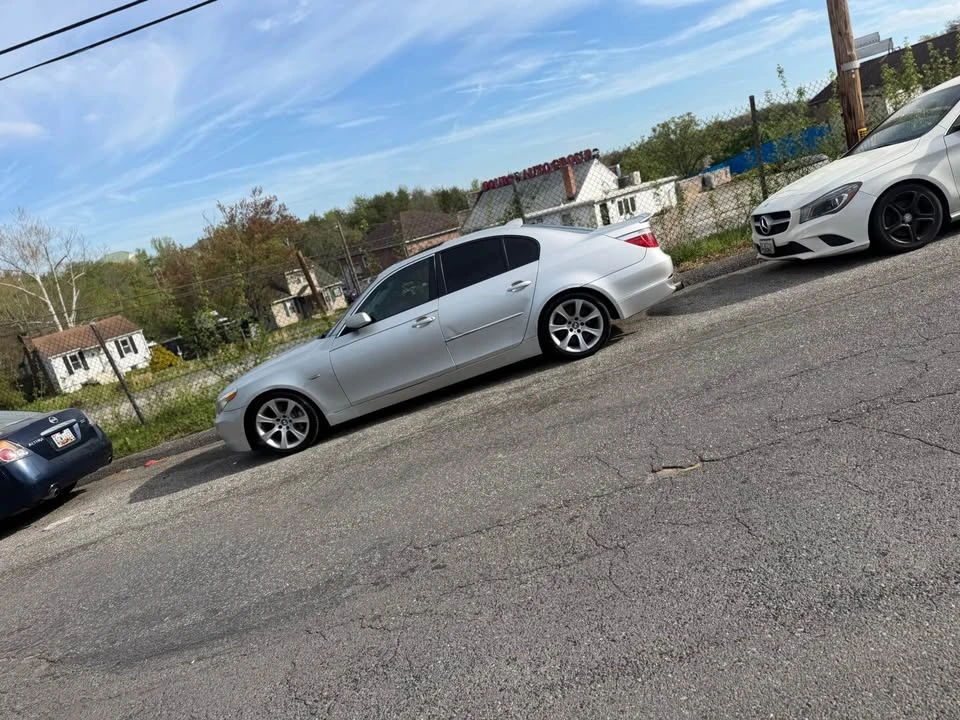 2004 BMW E60 545i & 550i Sedan - Image 5 of 7