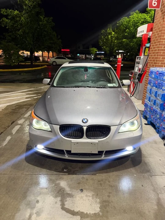 2004 BMW E60 545i & 550i Sedan - Image 4 of 7