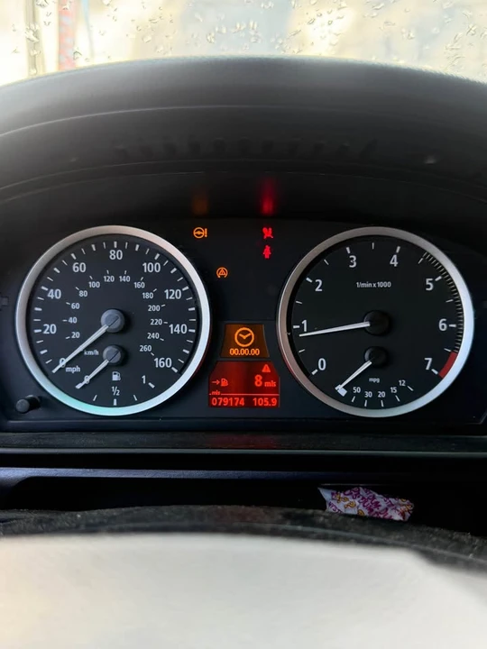2004 BMW E60 545i & 550i Sedan - Image 4 of 11