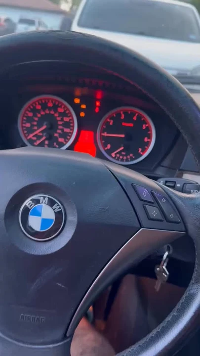 2004 BMW E60 545i & 550i Sedan - Image 14 of 14