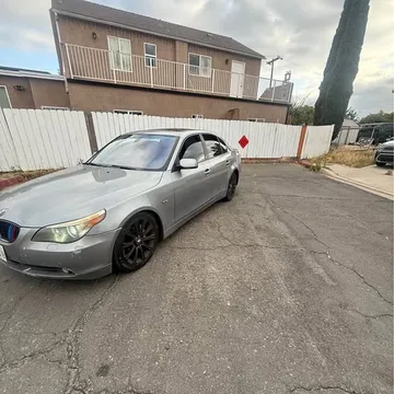2004 BMW 5 Series 545i Sedan 4D