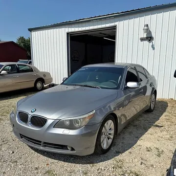 2004 BMW 5 Series 545i Sedan 4D