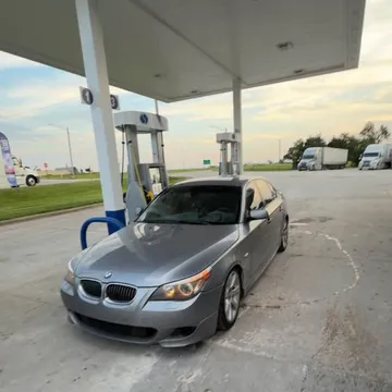 2004 BMW 5 Series 545i Sedan 4D