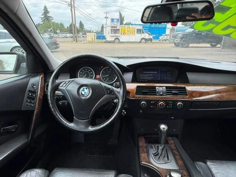 2004 BMW E60 545i & 550i Sedan - Image 13 of 15
